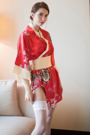 国产人妻呻吟_4K动漫在线观看