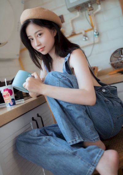 欧美出名的换装游戏_BD英语在线手机播放