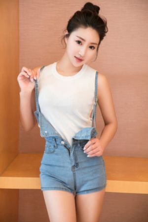 2022欧美街头时尚穿搭_720完整视频观看