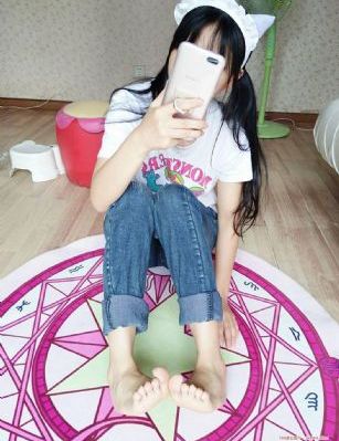 欧美13一14v_BD免费观看视频