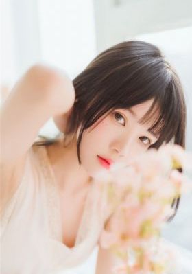 欧美头像高级复古女生_1080P全集免费播放