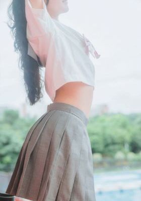 日韩的男士羊绒衫_BD超清免费观看