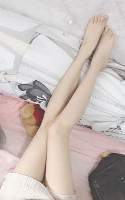 日韩美女壁纸图片_剧情片免费电视剧